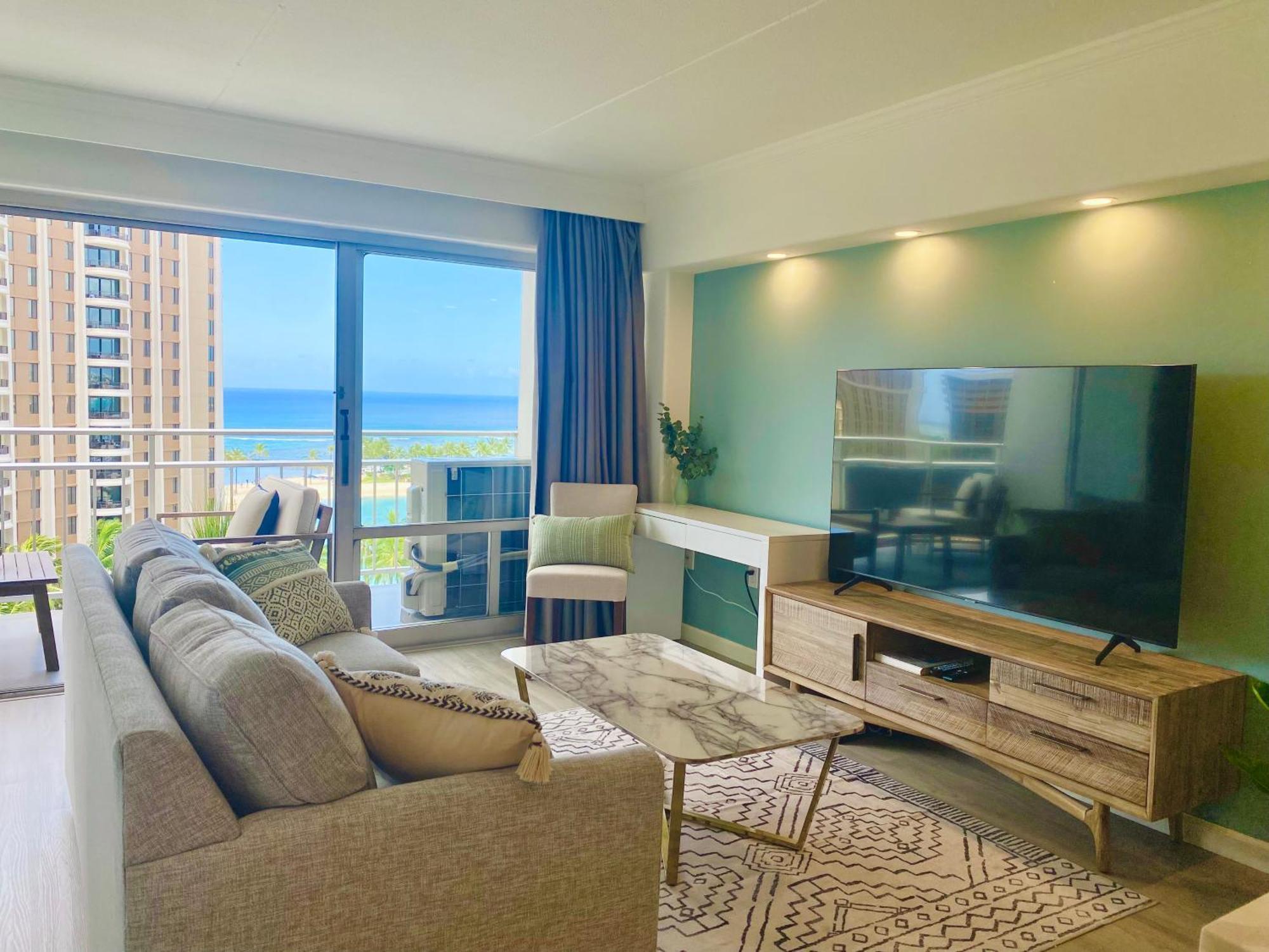 Panoramic Oceanview Resort - Full Kitchen In Each Room, 2 Swimming Pools, Onsite Restaurants, Fireworks Every Friday Honolulu Eksteriør billede