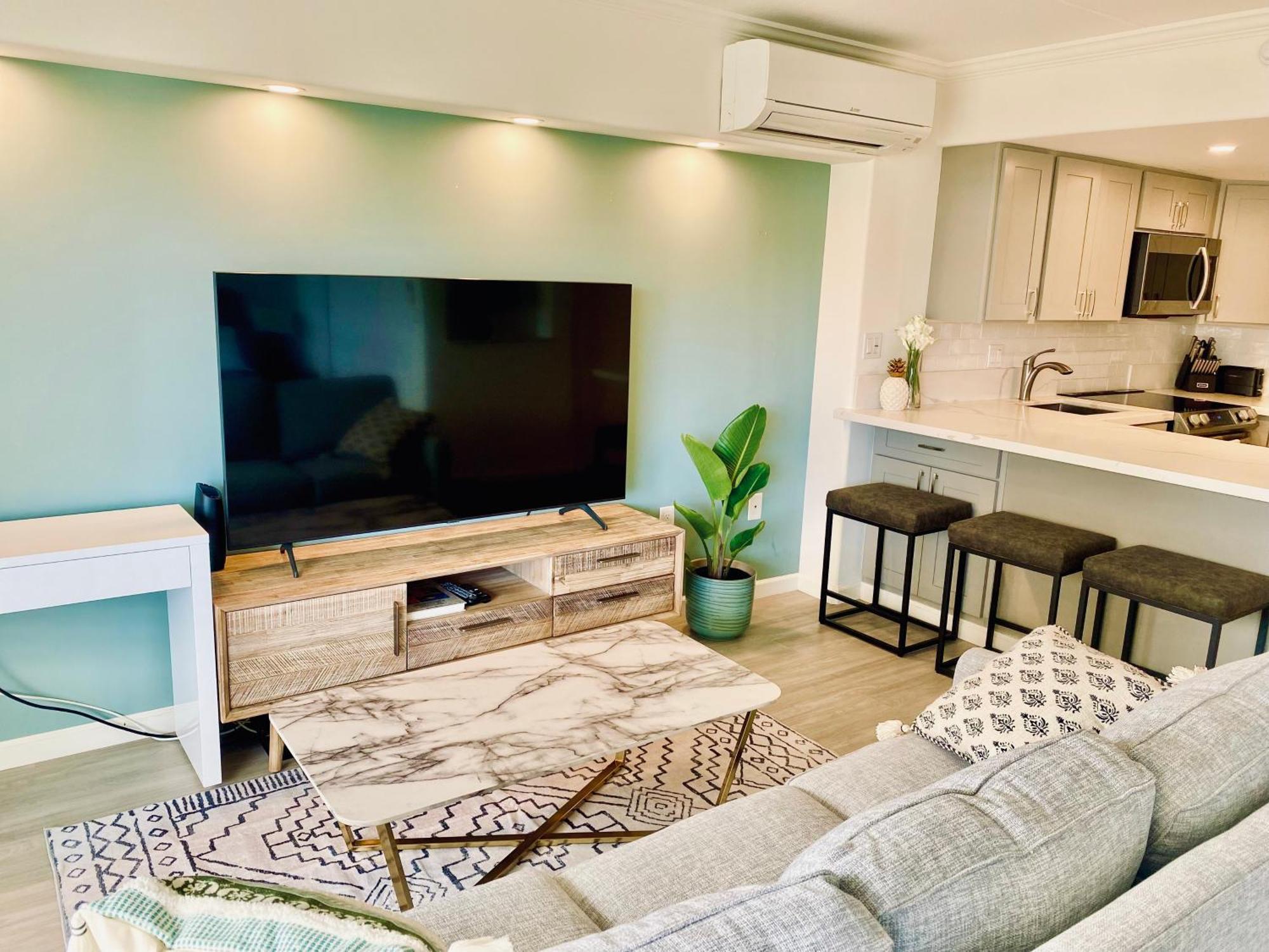 Panoramic Oceanview Resort - Full Kitchen In Each Room, 2 Swimming Pools, Onsite Restaurants, Fireworks Every Friday Honolulu Eksteriør billede