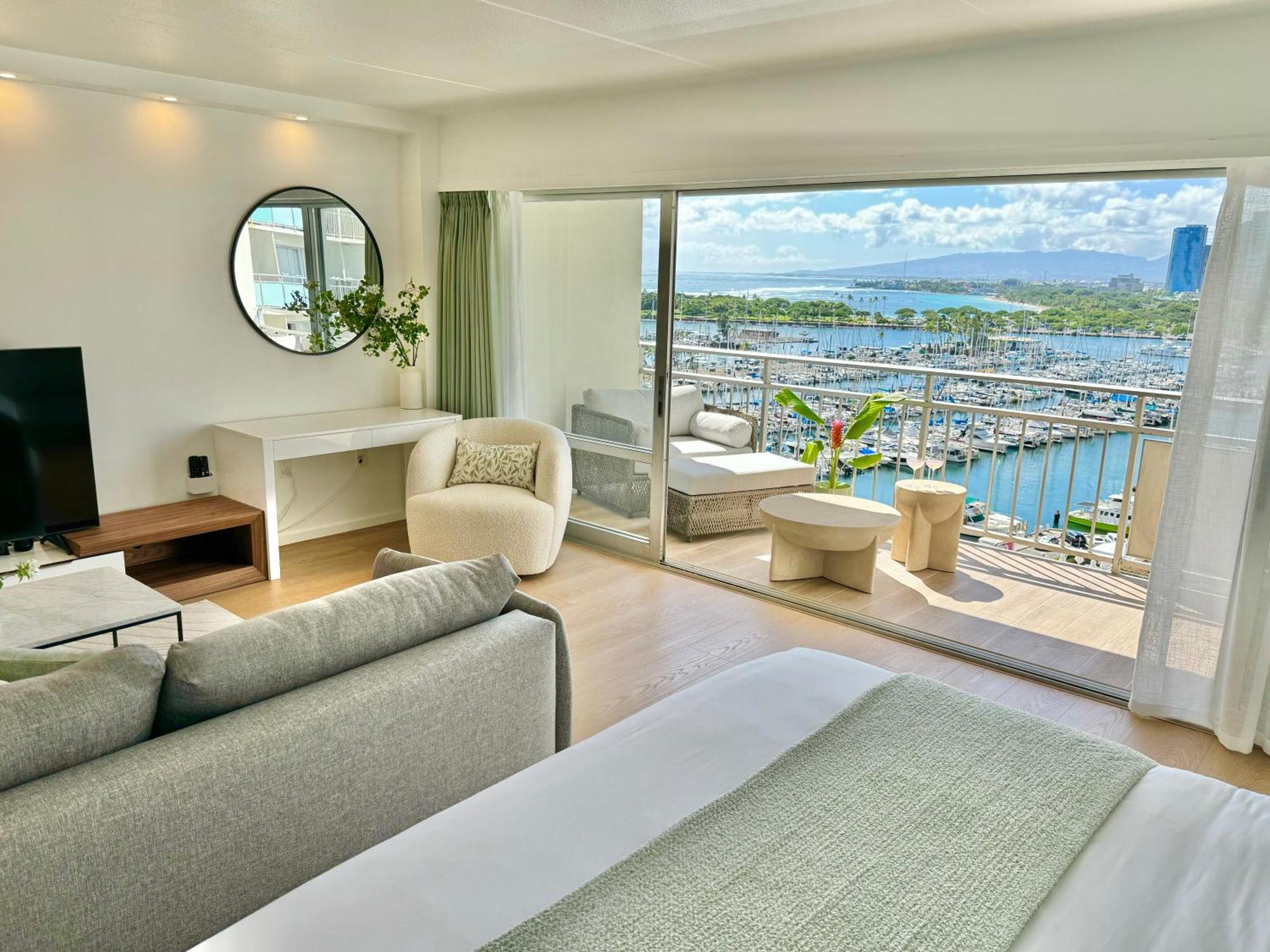 Panoramic Oceanview Resort - Full Kitchen In Each Room, 2 Swimming Pools, Onsite Restaurants, Fireworks Every Friday Honolulu Eksteriør billede