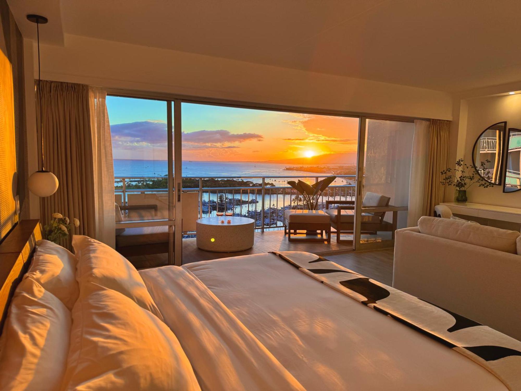 Panoramic Oceanview Resort - Full Kitchen In Each Room, 2 Swimming Pools, Onsite Restaurants, Fireworks Every Friday Honolulu Eksteriør billede