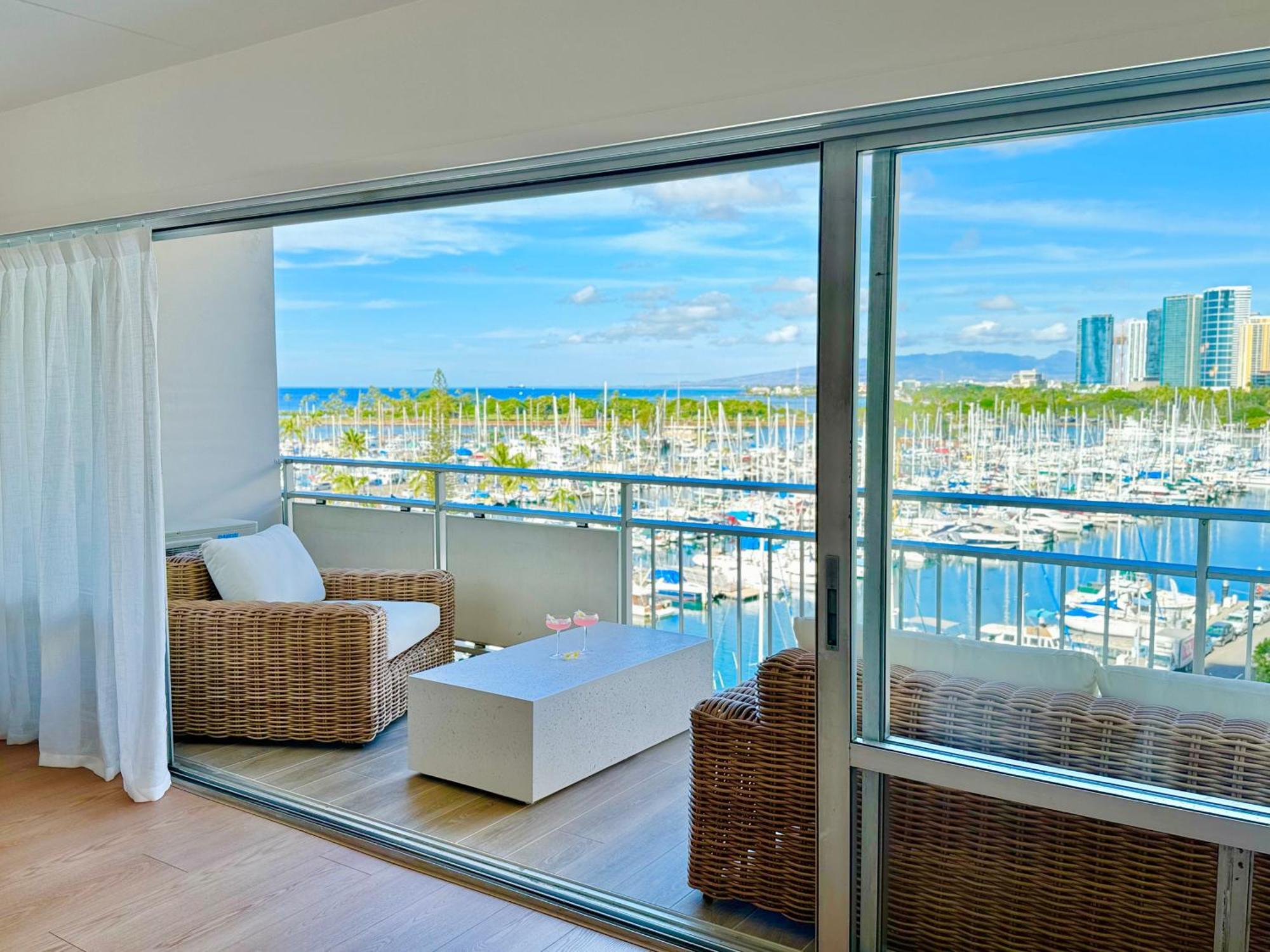 Panoramic Oceanview Resort - Full Kitchen In Each Room, 2 Swimming Pools, Onsite Restaurants, Fireworks Every Friday Honolulu Eksteriør billede