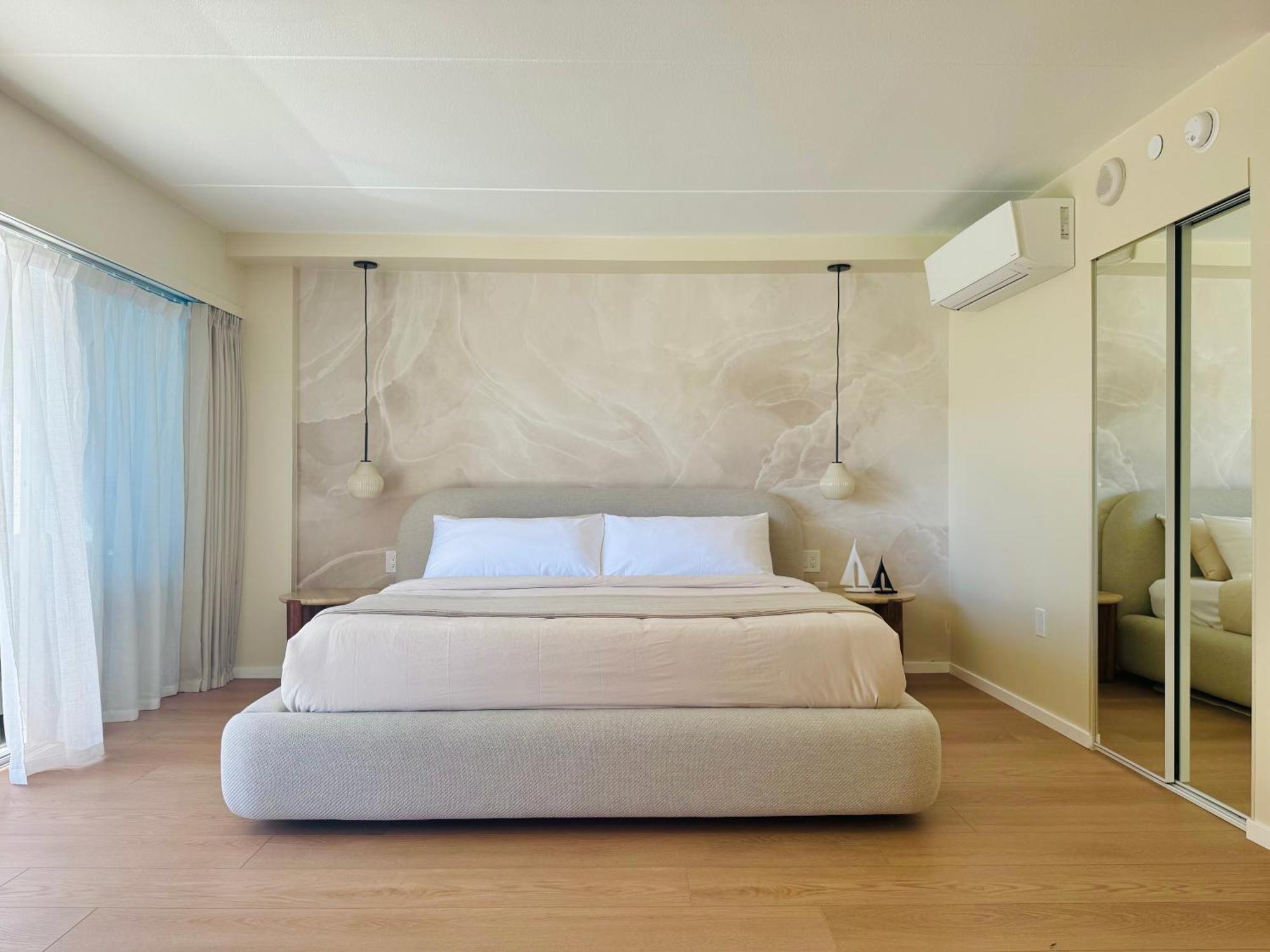 Panoramic Oceanview Resort - Full Kitchen In Each Room, 2 Swimming Pools, Onsite Restaurants, Fireworks Every Friday Honolulu Eksteriør billede