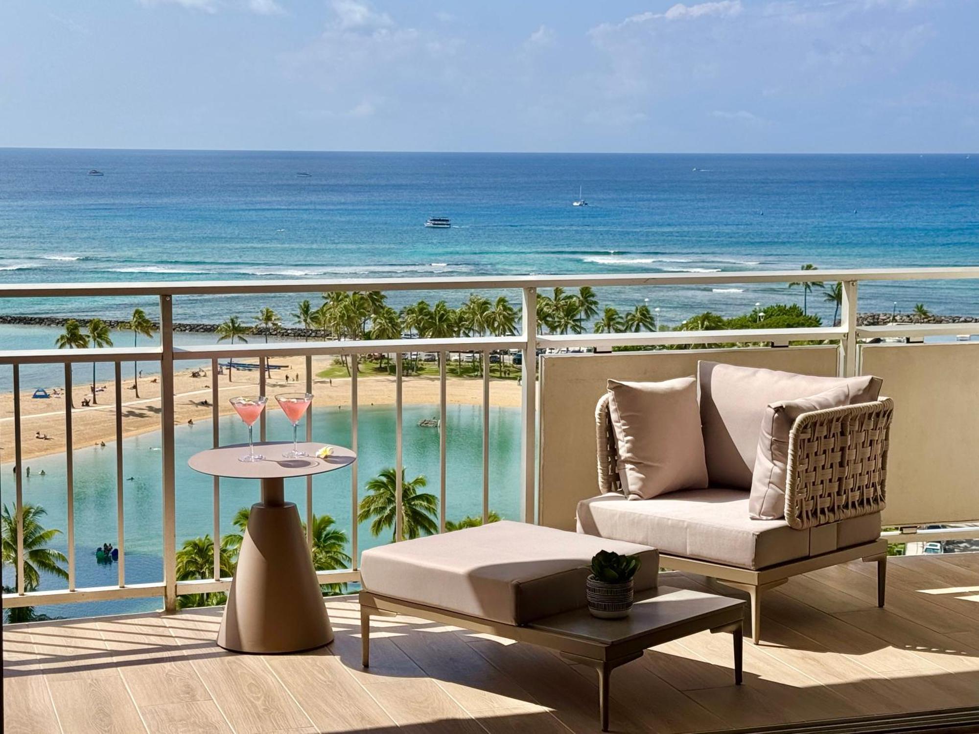 Panoramic Oceanview Resort - Full Kitchen In Each Room, 2 Swimming Pools, Onsite Restaurants, Fireworks Every Friday Honolulu Eksteriør billede